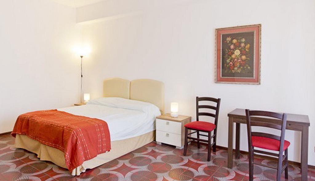 Residenza Paola Hotel Palermo Room photo