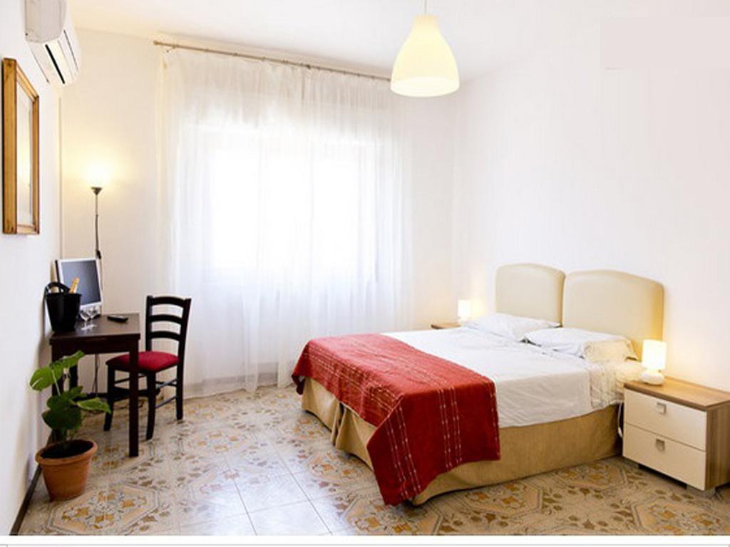 Residenza Paola Hotel Palermo Room photo